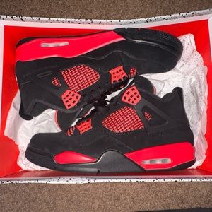 AIR JORDAN 4 “red thunder”